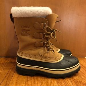 LIKE NEW  Sorel Caribou waterproof tan snow boots